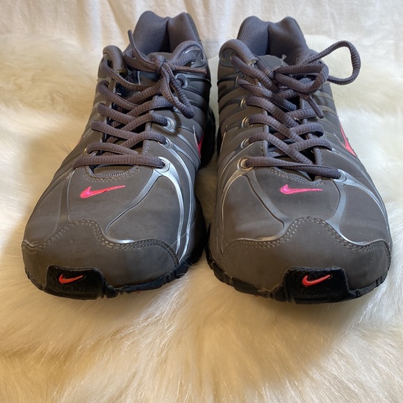 Nike Max Air women’s shoes, size 10 - Picture 2 of 6